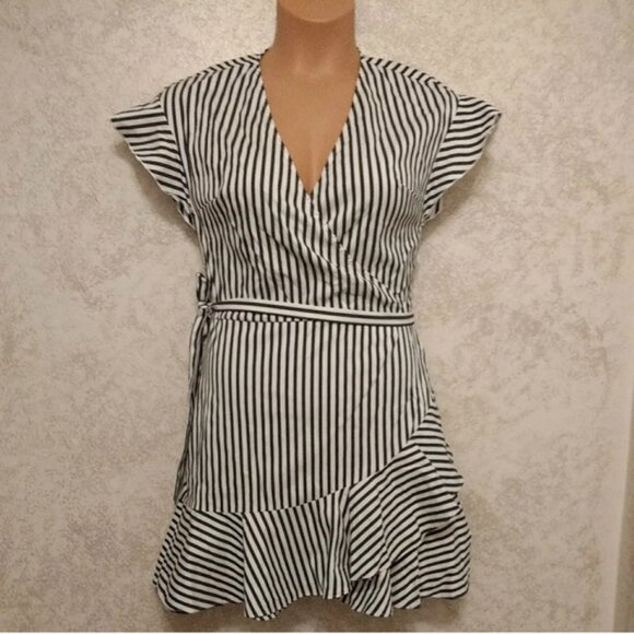 Express Black and White Striped Mini Dress - Picture 1 of 12